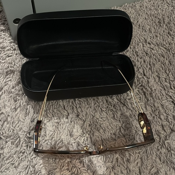 Dior 30Montaigne SU oversized sunglasses
💯% Authentic - Picture 2 of 6